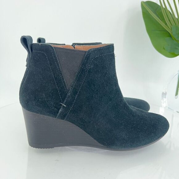 Vionic Women's Paloma Boot Size 7.5 Wedge Bootie Black Suede Comfy Side Zip - Picture 3 of 16